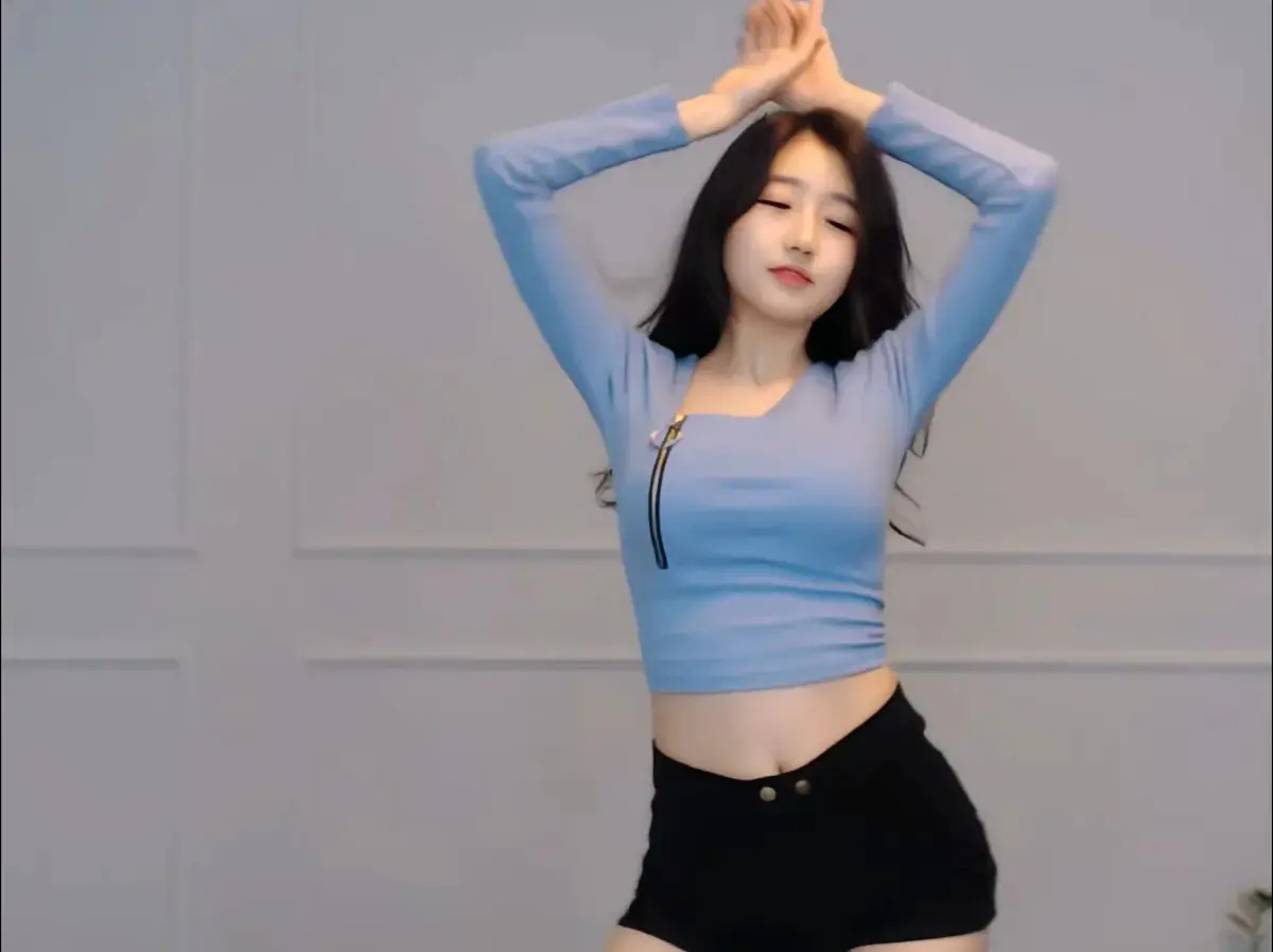 onlyfans每日大赛徐雅终极剪辑_高能瞬间合集_抖音爆款8月加长版_动漫免费在线观看
